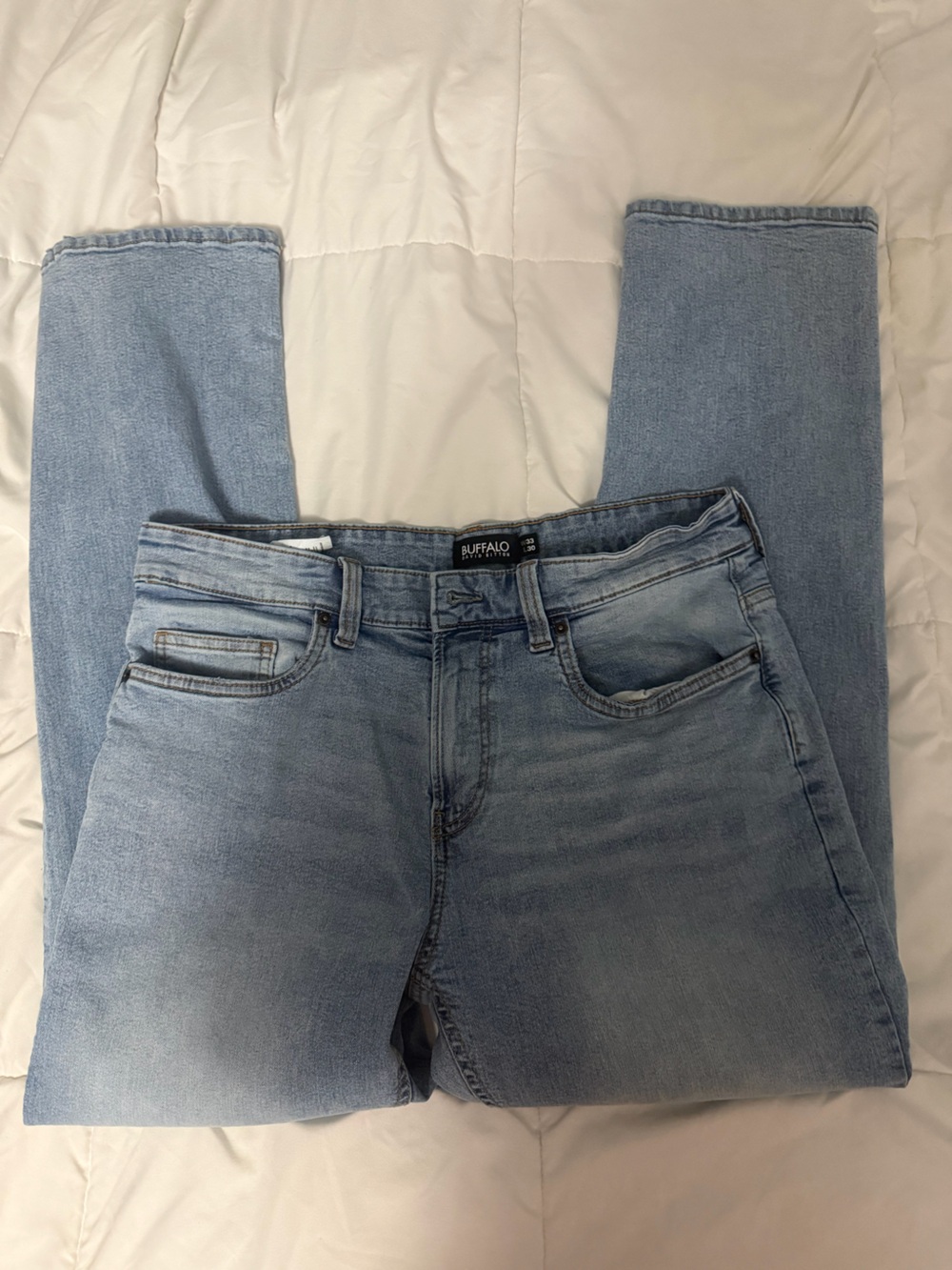 Buffalo Light Wash men’s Jeans - Classic Mid Rise